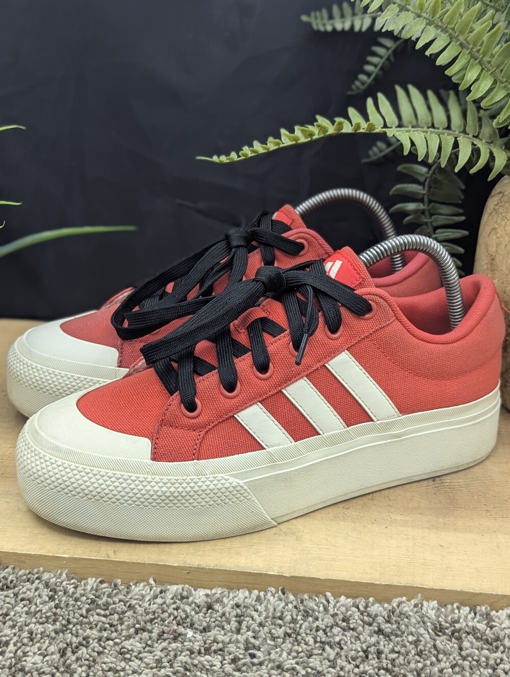 Adidas Nizza Women's Size 8 Platform Casual Comfort Shoes